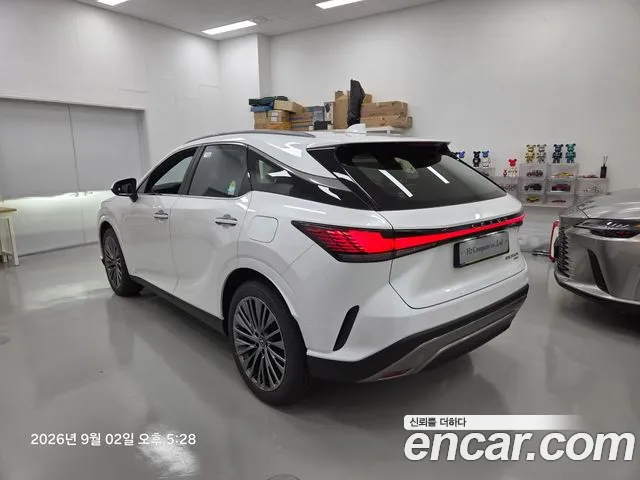 Lexus RX — Фото автомобиля 2