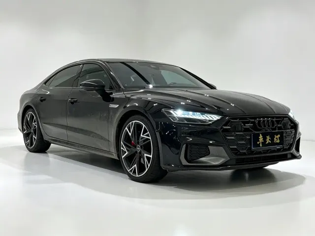 Audi A7L — Фото автомобиля 3