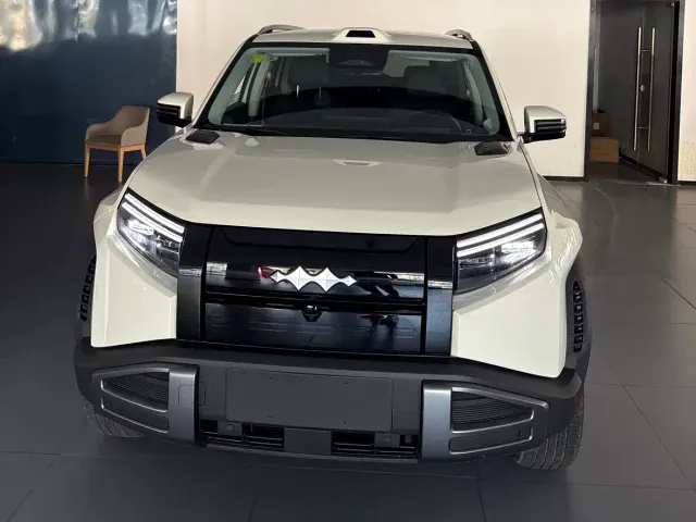 BYD FangChengBao Titanium 3 — Фото автомобиля 2
