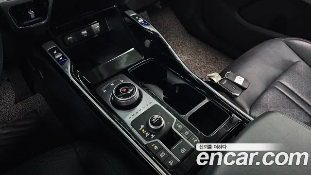 Kia Sorento Sorento 4-е поколение Бензин 2.5T 4WD — Фото автомобиля 9