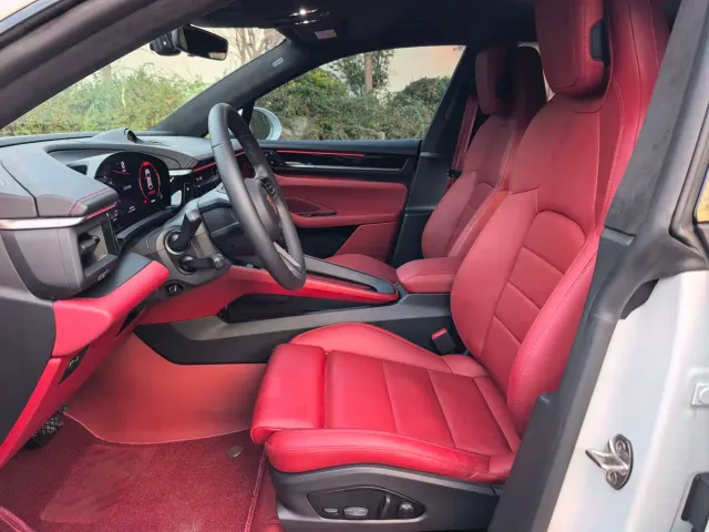 Porsche Macan EV — Фото автомобиля 7