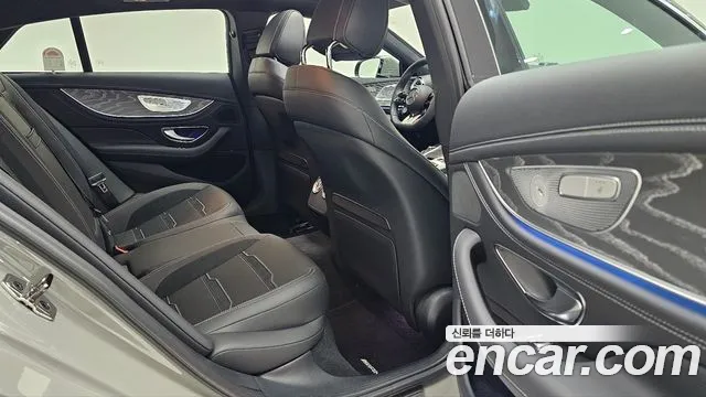 Mercedes-Benz AMG GT 4 двери 43 4MATIC+ — Фото автомобиля 10