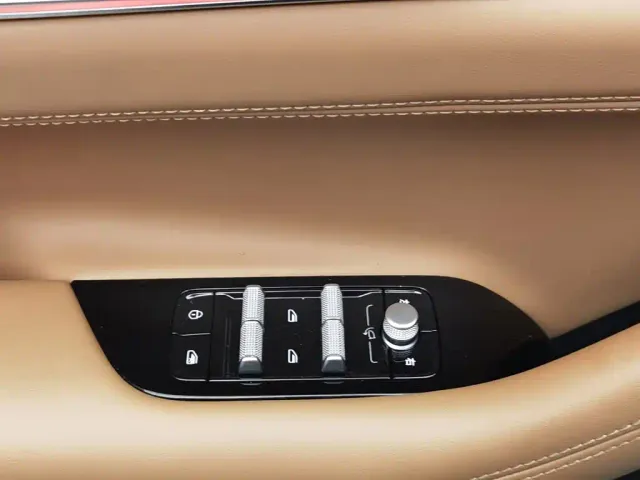 Geely Boyue L — Фото автомобиля 9