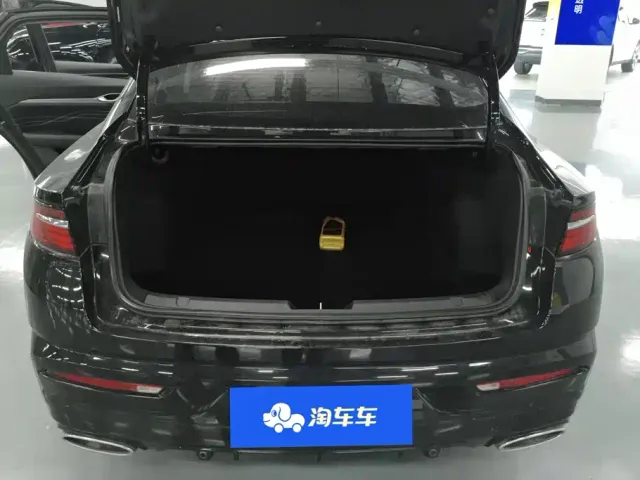 Geely Xingrui — Фото автомобиля 4