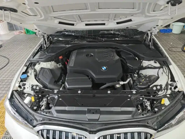 BMW 3 Series — Фото автомобиля 19