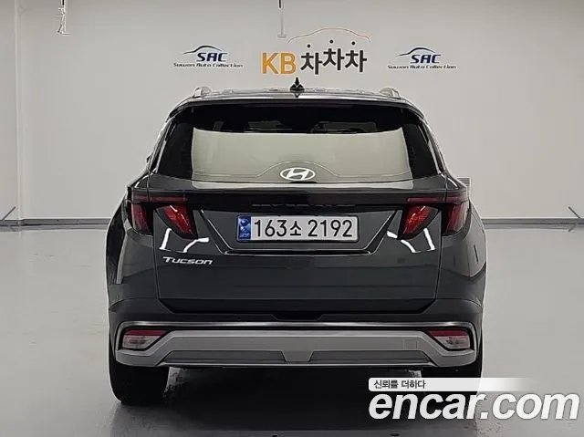 Hyundai Tucson Бензин 1.6 турбо 2WD — Фото автомобиля 2
