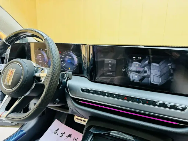 Hongqi H9 — Фото автомобиля 6