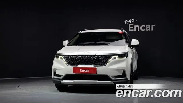 Kia Canival Carnival 4 поколение Дизель 11 мест Prestige — Фото автомобиля 3
