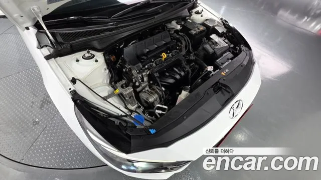 Hyundai AVANTE Avante (CN7) — Фото автомобиля 6