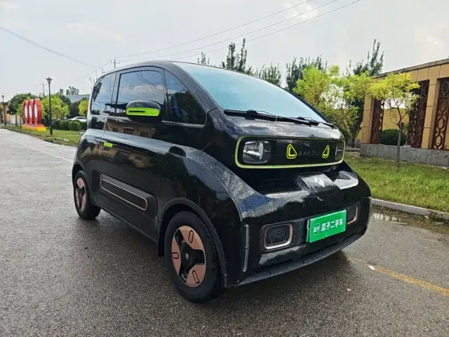 Baojun KiWi EV — Фото автомобиля 3