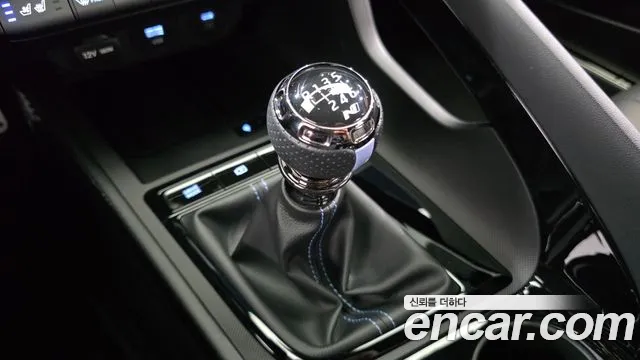 Hyundai AVANTE — Фото автомобиля 9