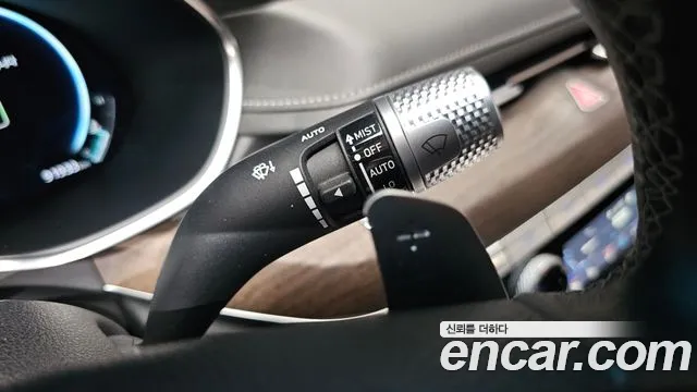 Genesis G80 Бензин 2.5 турбо AWD — Фото автомобиля 30