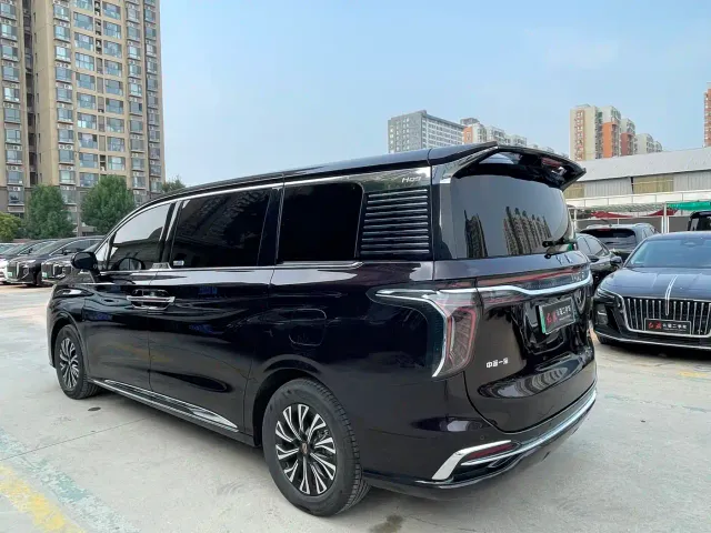 Hongqi HQ9 PHEV — Фото автомобиля 3