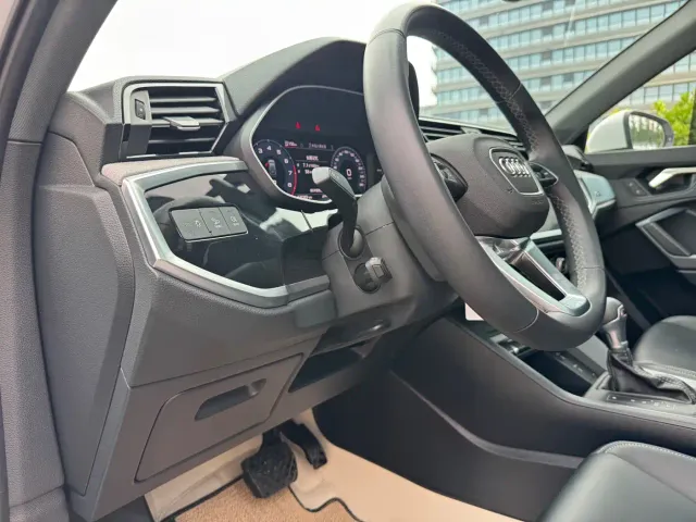 Audi Audi Q3 2024 35 TFSI Progressive Elegance — Фото автомобиля 16