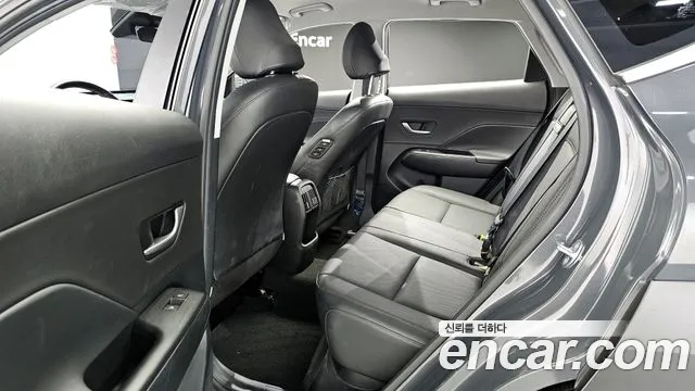 Hyundai Kona Kona (SX2) Бензин 1.6 турбо 2WD — Фото автомобиля 10