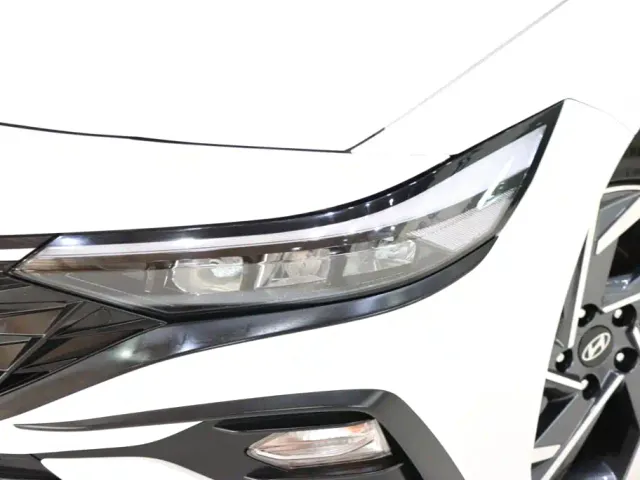 Hyundai Elantra — Фото автомобиля 7