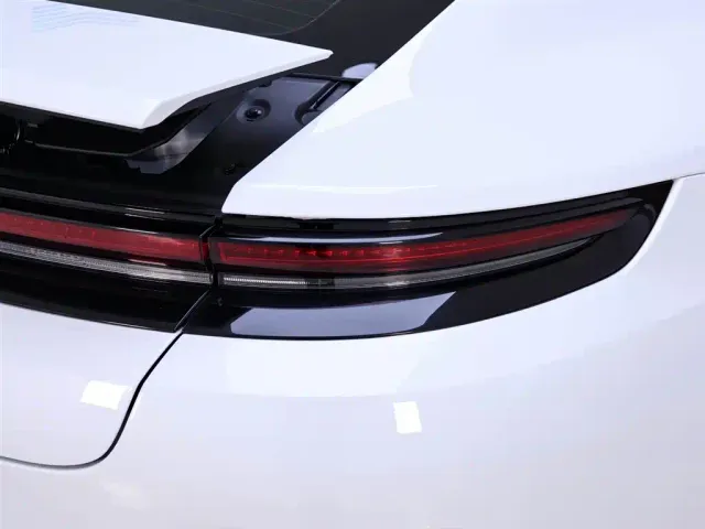 Porsche Panamera — Фото автомобиля 9