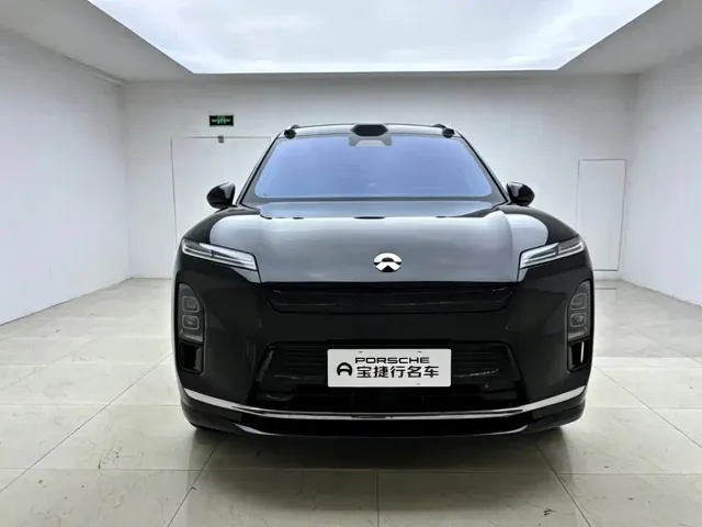 Фотография автомобиля — Nio ES8