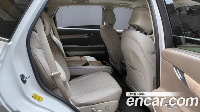 Genesis GV80 — Фото автомобиля 12