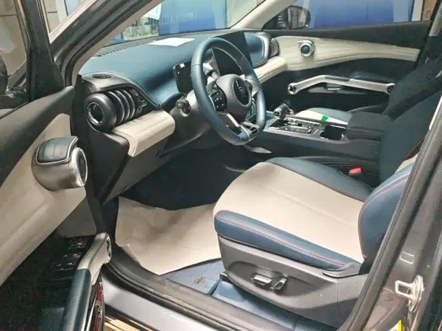 BYD Yuan PLUS — Фото автомобиля 9