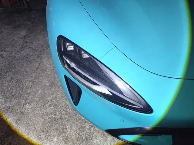 Xiaomi SU7 — Фото автомобиля 7