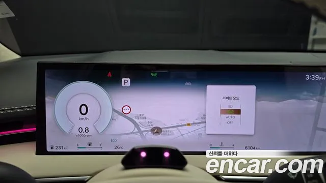 Genesis GV70 — Фото автомобиля 8