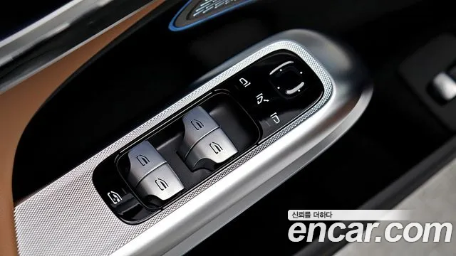 Mercedes-Benz E-Class W214 — Фото автомобиля 12