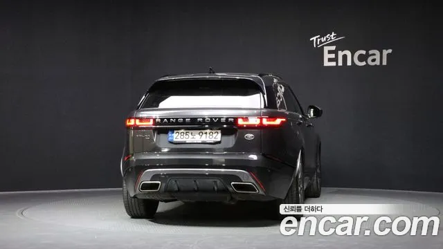 Land Rover Range Rover Velar Range Rover Velar 3.0 P400 R-Dynamic HSE — Фото автомобиля 4