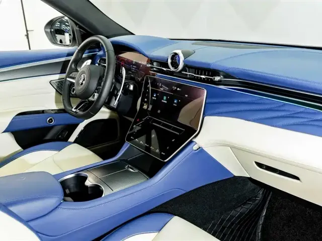 Maserati Grecale — Фото автомобиля 17