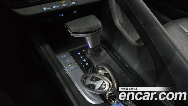 Hyundai Avante CN7 — Фото автомобиля 9
