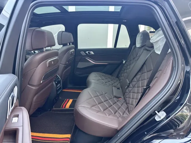 BMW X5 — Фото автомобиля 16