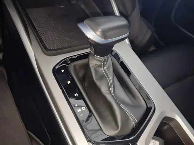 Geely Emgrand — Фото автомобиля 13