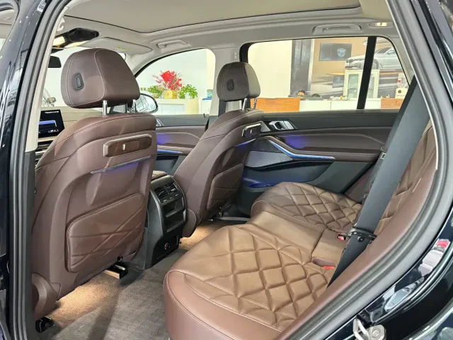 BMW X5 — Фото автомобиля 6