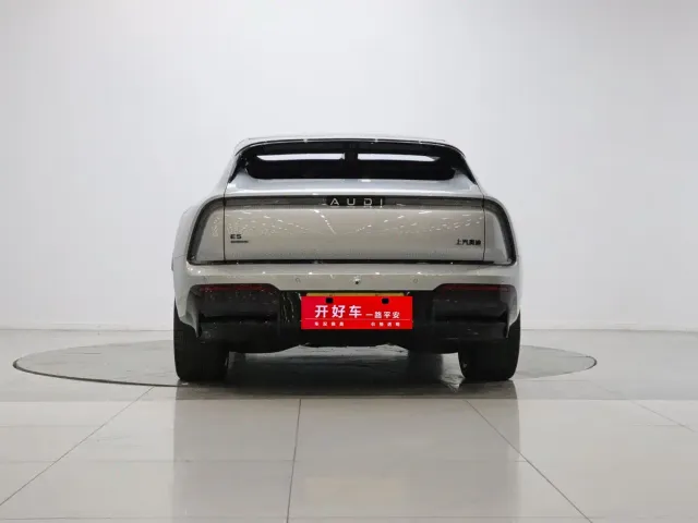 Audi E5 Sportback — Фото автомобиля 5
