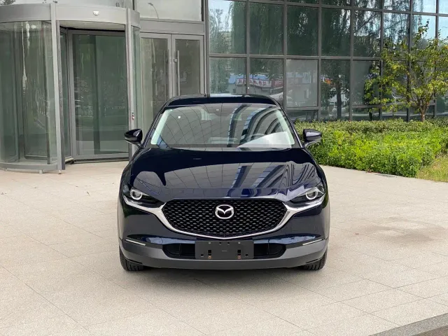 Mazda CX-30 — Фото автомобиля 2