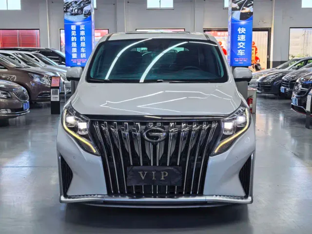 GAC Trumpchi M8 — Фото автомобиля 2