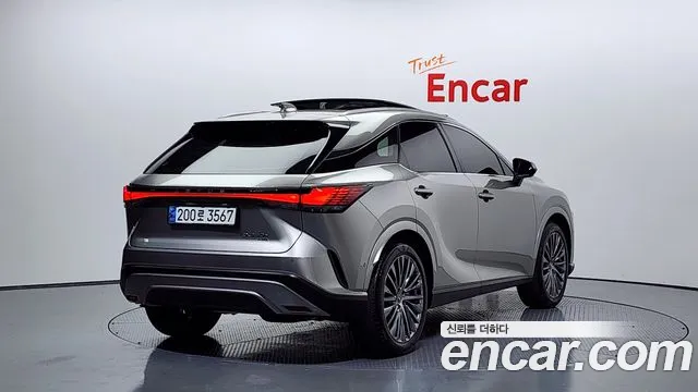 Lexus RX — Фото автомобиля 2