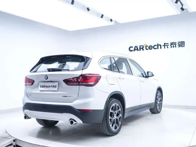 BMW X1 — Фото автомобиля 19
