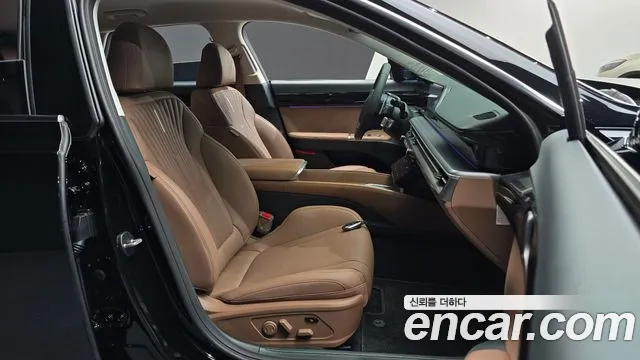 Hyundai Grandeur GN7 — Фото автомобиля 16