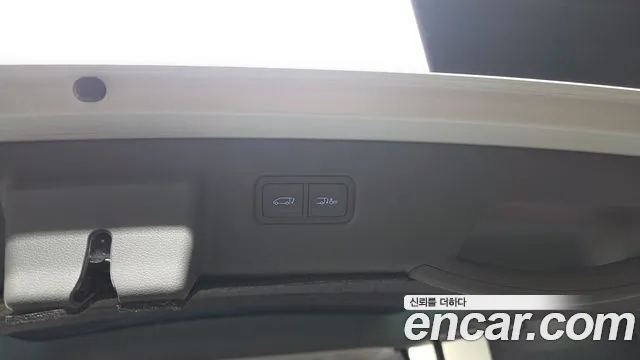 Hyundai Staria Staria 4WD Lounge 9 мест — Фото автомобиля 30