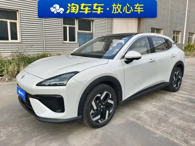 Фотография автомобиля — Baojun Yunhai