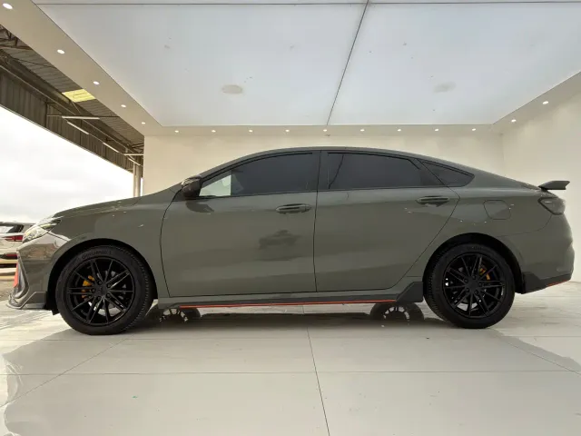 Geely Binrui — Фото автомобиля 12