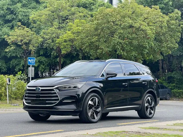 Фотография автомобиля — BYD Tang