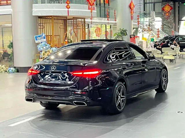 Mercedes-Benz C-Class — Фото автомобиля 9