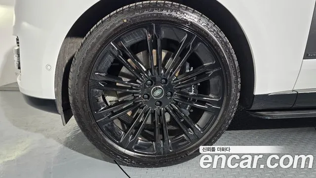 Land Rover Range Rover — Фото автомобиля 5