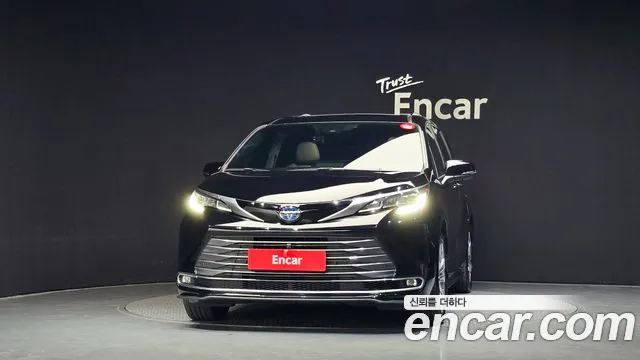 Toyota Sienna 4th Gen — Фото автомобиля 3