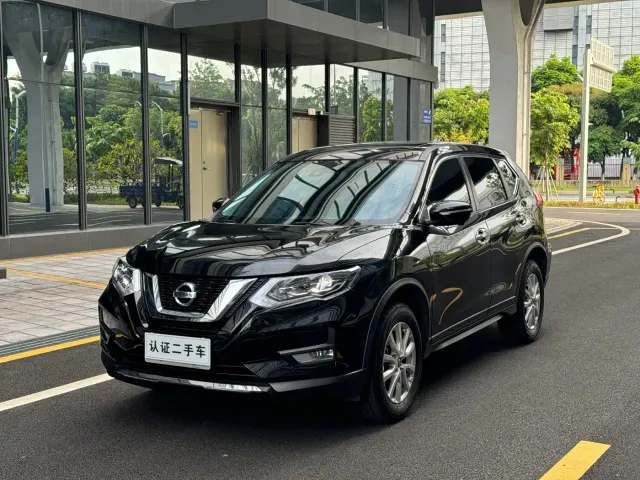 Фотография автомобиля — Nissan X-Trail
