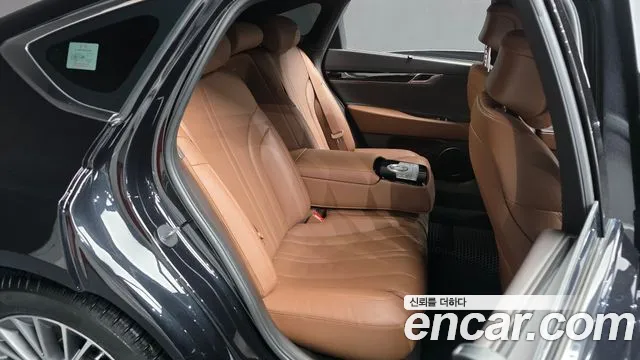 Genesis G80 RG3 — Фото автомобиля 17