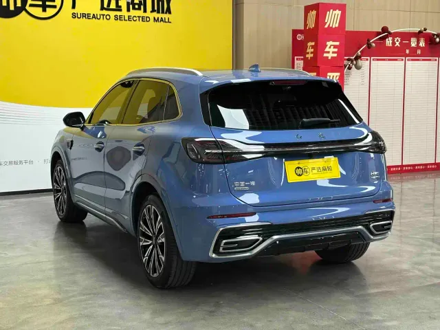 Hongqi HS5 — Фото автомобиля 6