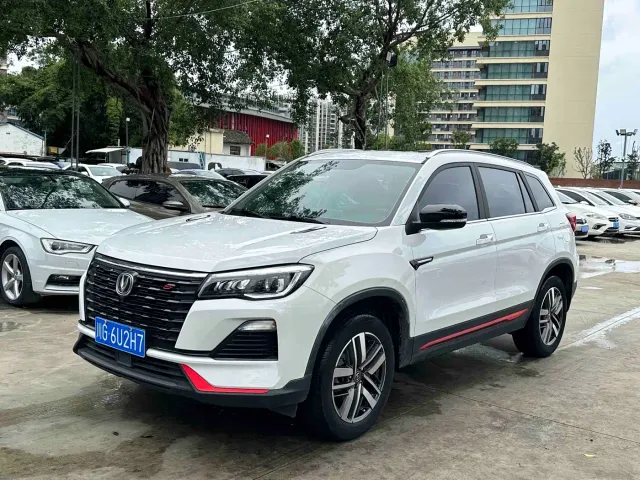 Фотография автомобиля — Changan CS75